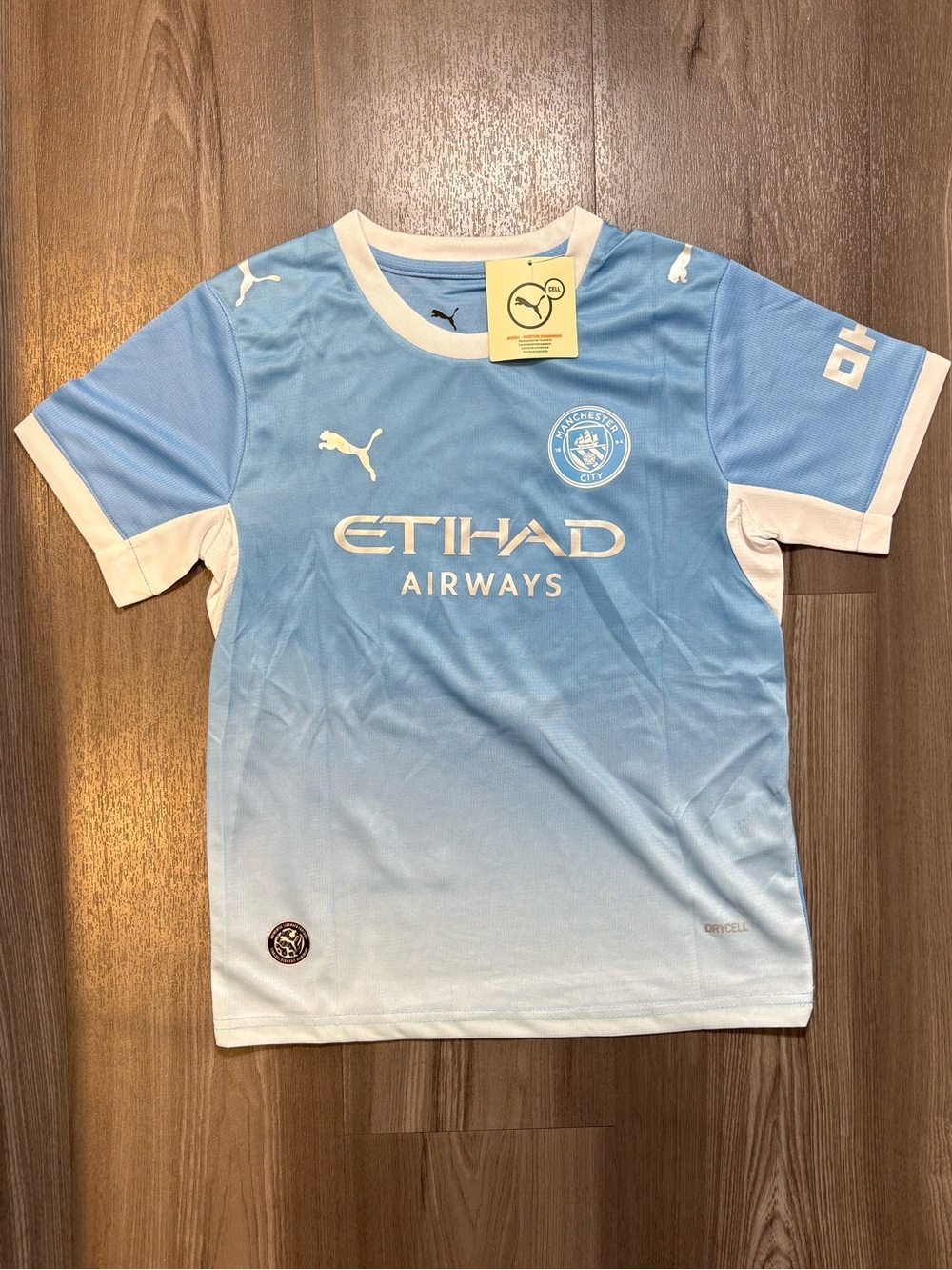ERLING HAALAND #9 Manchester City 2026-27 Home Kids Kit - Picture 4 of 8